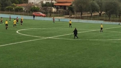 &laquo;&Pi;ή&gamma;&alpha; &sigma;&tau;&alpha; &mu;&epsilon;&lambda;ί&sigma;&sigma;&iota;&alpha;&raquo;, &lambda;έ&epsilon;&iota; &eta; &gamma;&iota;&alpha;&gamma;&iota;ά &pi;&omicron;&upsilon; &mu;&pi;ή&kappa;&epsilon; &sigma;&tau;&omicron; &gamma;ή&pi;&epsilon;&delta;&omicron;!